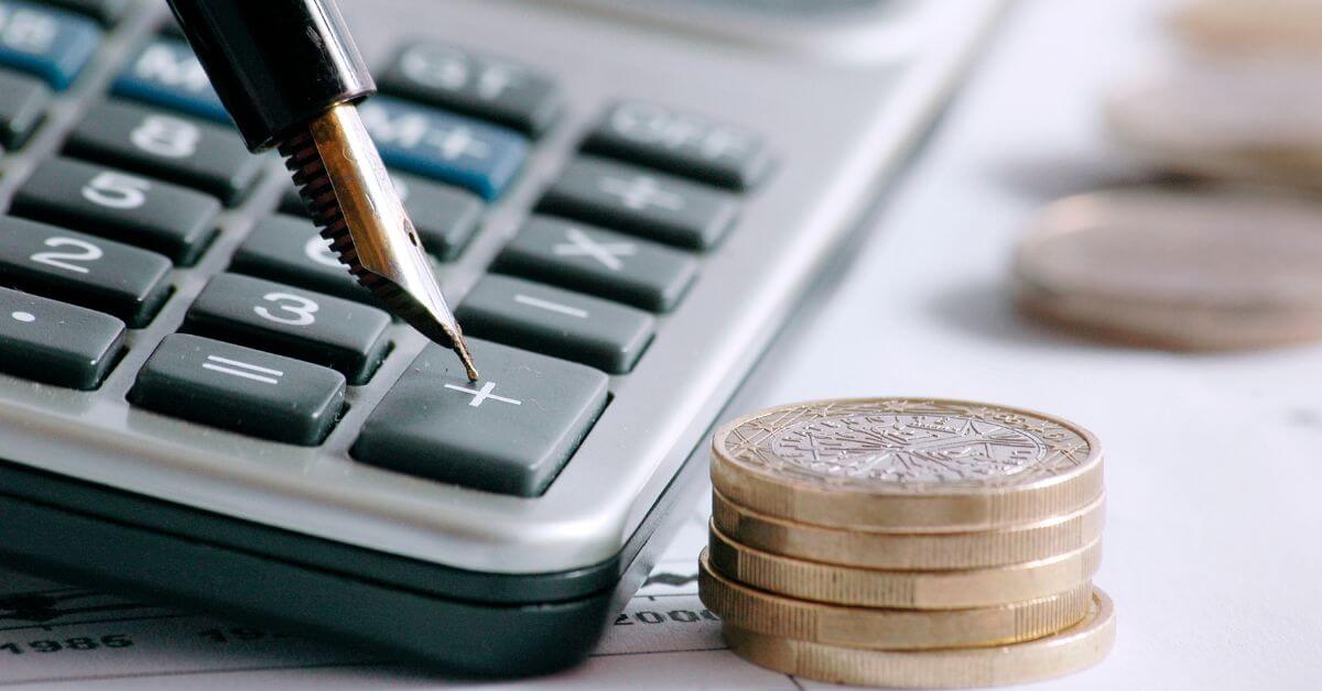 WHAT IS A BUDGET? WHAT ARE THE BENEFITS OF BUDGETING? WHAT IS A BUDGET? WHAT ARE THE BENEFITS OF BUDGETING?