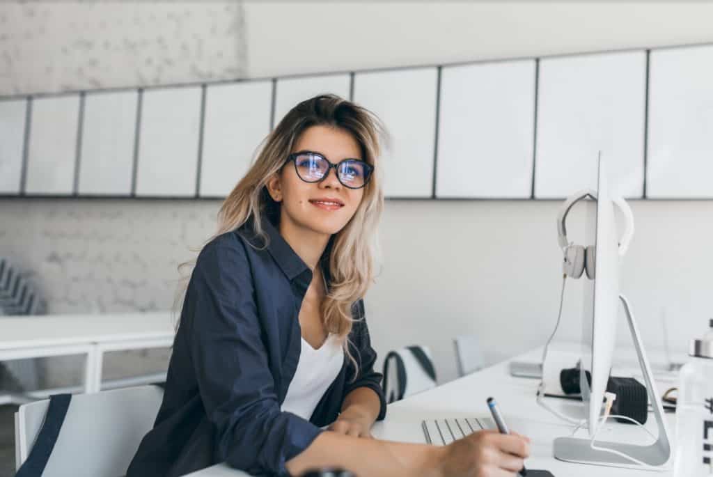 Should You Hire IT Consultants For Your Startup? - Web Design Should You Hire IT Consultants For Your Startup? - Web Design